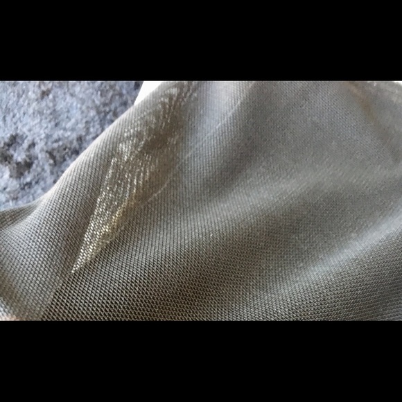 SOHO FORM FITTING, BODY-SHAPING WORKOUT BOTTOMS - Picture 5 of 8